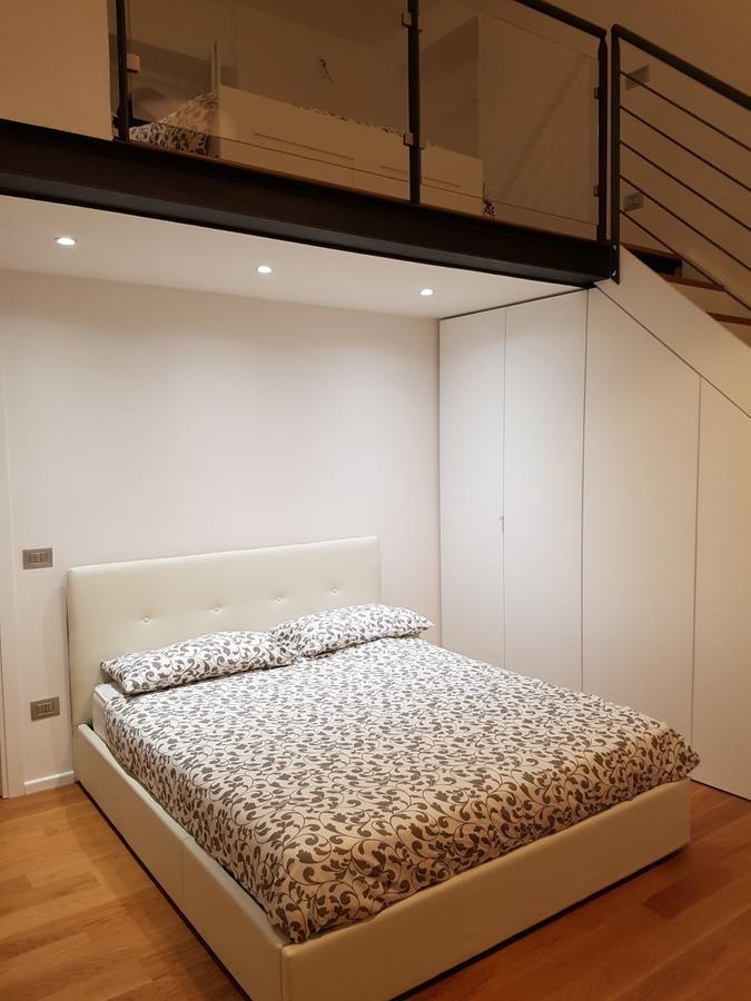 Via Roma Apartment Deluxe Salerno Eksteriør billede