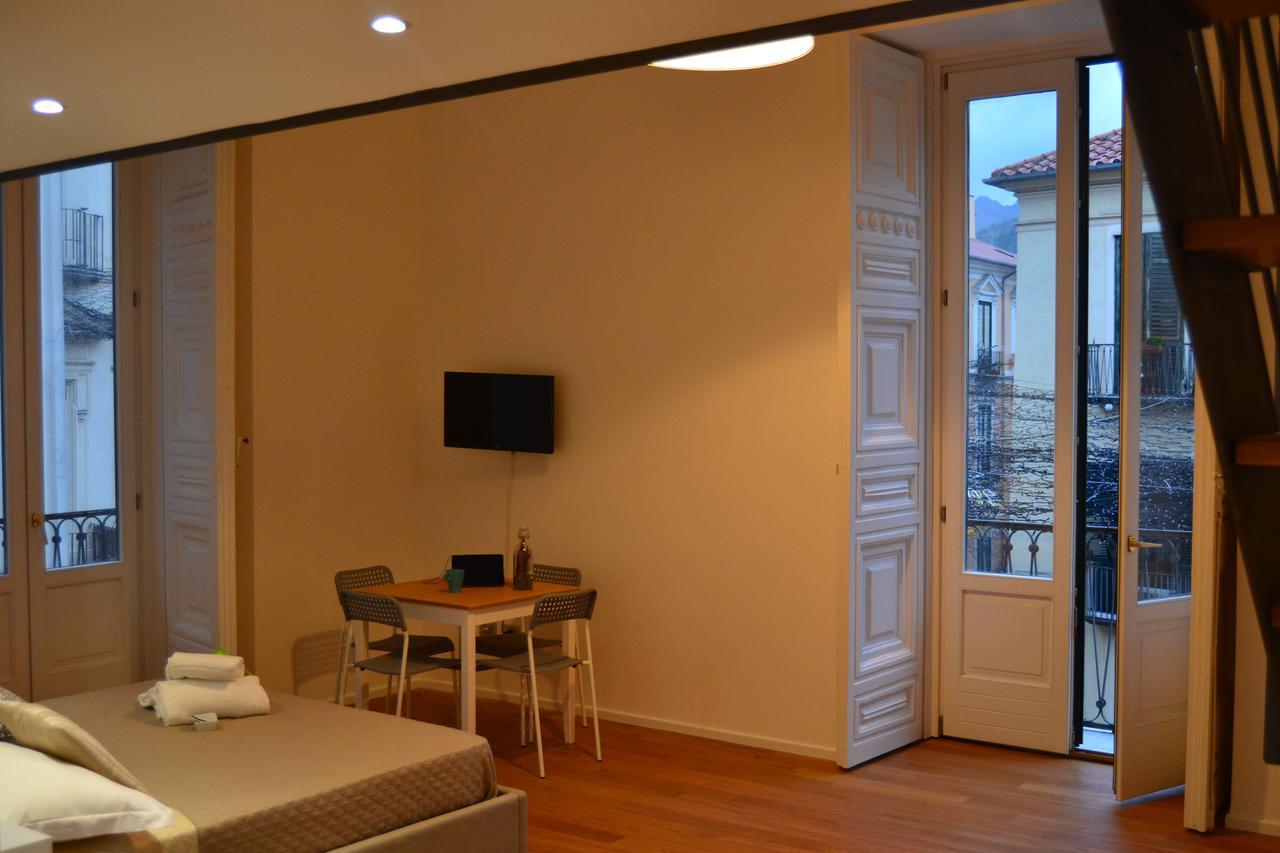 Via Roma Apartment Deluxe Salerno Eksteriør billede